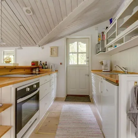 Amabel - 200m From The Sea By Interhome Feriehus Hals
